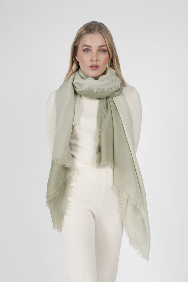 Lilly wool Stole-Silver